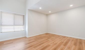 5401 Zelzah Ave 124, Encino, CA 91316