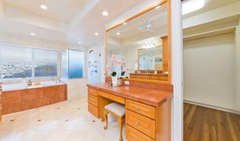 78-7043 Mololani St, Kailua Kona, HI 96740