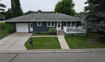 130 Chestnut St E, Annandale, MN 55302