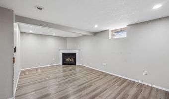 5563 Main Ave NE, Albertville, MN 55301