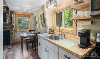 40 Hemlock Hl B, Banner Elk, NC 28604