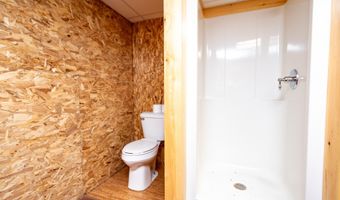 183 Barnard Rd, Barnard Twp., ME 04414