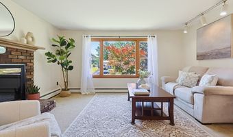 5 Nelson St, Attleboro, MA 02703