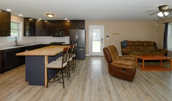 50 Braman St, Auburn, ME 04210