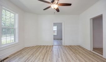 822 Chesnut St, Camden, SC 29020