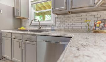 4907 Mccallie Ave, Apison, TN 37302