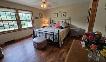 1 A49 Blackhawk, Apple River, IL 61001