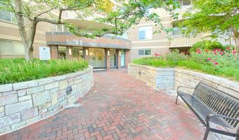 7111 WOODMONT Ave 103, Bethesda, MD 20815
