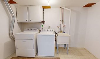 3024 Bolgos Cir, Ann Arbor, MI 48105