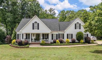 379 Shallowford Dr, Boiling Springs, SC 29316