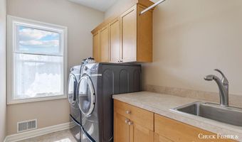 7286 Storey Book Ln SE, Ada, MI 49301