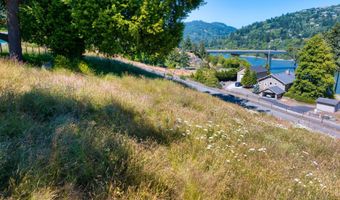 Riverview Dr 5, Brookings, OR 97415