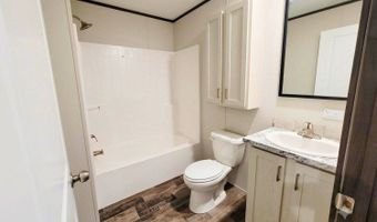 2403 CLayton Ave 38, Albert Lea, MN 56007