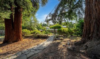 750 Park St, Ashland, OR 97520