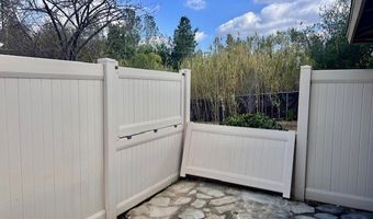 28512 Conejo View Dr, Agoura Hills, CA 91301