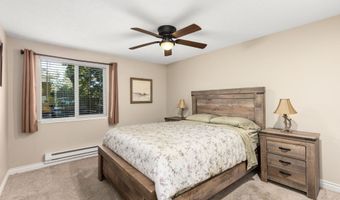 12600 SE FREEMAN Way 72, Milwaukie, OR 97222