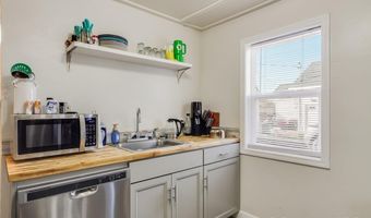 1410 CARBON Ave A-D, Cheyenne, WY 82001