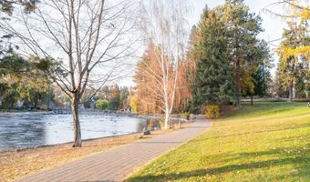 1565 NW Wall St 154/155, Bend, OR 97703