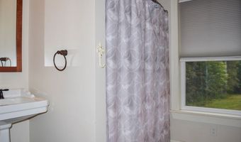 16 Vilas Rd, Alstead, NH 03602