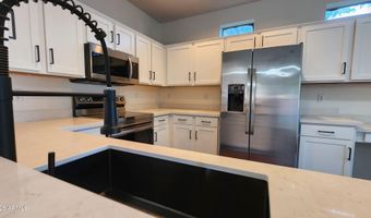 2074 N 109TH Ave, Avondale, AZ 85392