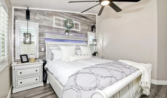 3358 Lake Circle Dr, Fallbrook, CA 92028