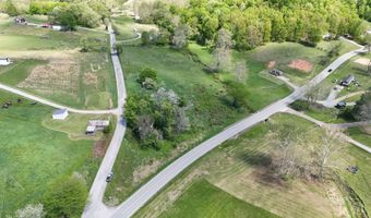 7457 Chase Rd, Albany, OH 45710