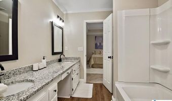 249 BRENTWOOD Dr, Alabaster, AL 35007