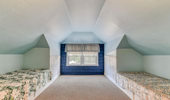 48 Washington Ave, Middletown, NJ 07748