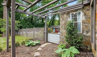 4235 Howie Cir, Charlotte, NC 28205