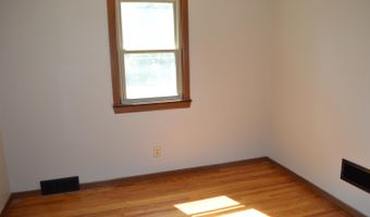 718 S Harlan St, Algona, IA 50511