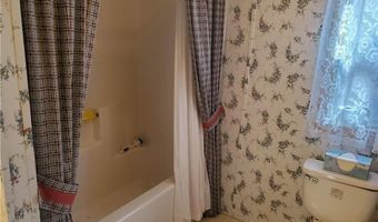 6 Giovanni Rose Ct, Coventry, RI 02816