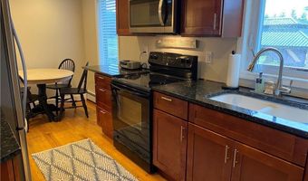 336 Shore Acres Ave, North Kingstown, RI 02852