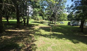 1006 Rainbow Dr, Albany, KY 42602