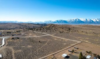 1421 Hunters Pt, Gardnerville, NV 89410