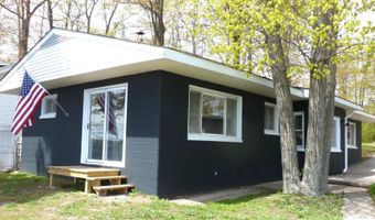 18559 Maple Dr, Alpena, MI 49707