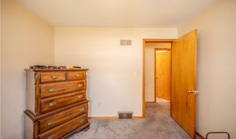 1788 Lancaster Dr, Austintown, OH 44511