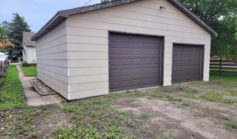 615 N 3rd St, Aberdeen, SD 57401
