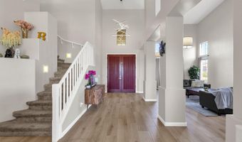 2933 W Owens Way, Anthem, AZ 85086