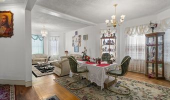 87 Hamilton St, Boston, MA 02125