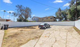 1220 W 92nd St, Los Angeles, CA 90044