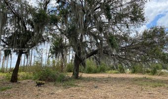 2916 Holiday Beach Dr, Avon Park, FL 33825