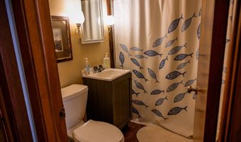 196 W Lake Dr, Arlington, SD 57212