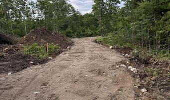 30 Paxton Dr ext., Standish, ME 04084
