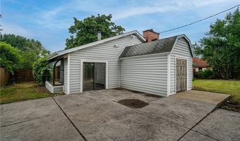 43 Delamere Rd, Amherst, NY 14221