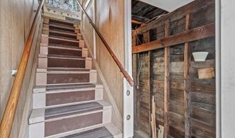 9 Willow St, Auburn, ME 04210