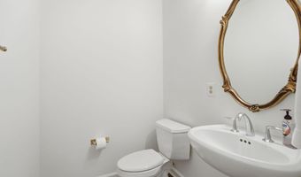 10417 SNOW POINT Dr, Bethesda, MD 20814