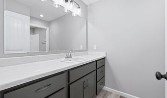 18738 Eisley Cv, Auburn, IN 46706