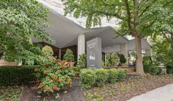 1200 N NASH St 565, Arlington, VA 22209
