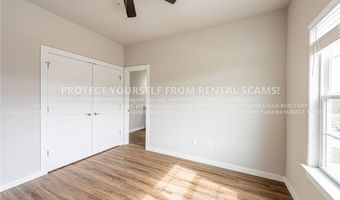 3102 SW Garrison Ln 2, Bentonville, AR 72712