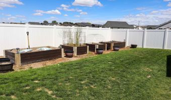 1712 Brynwood Ave, Chubbuck, ID 83202